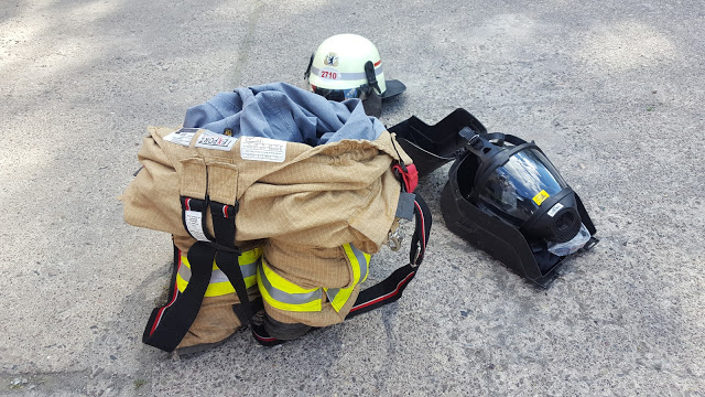 Feuerwehr Outfit, Familienblog, Elternblog