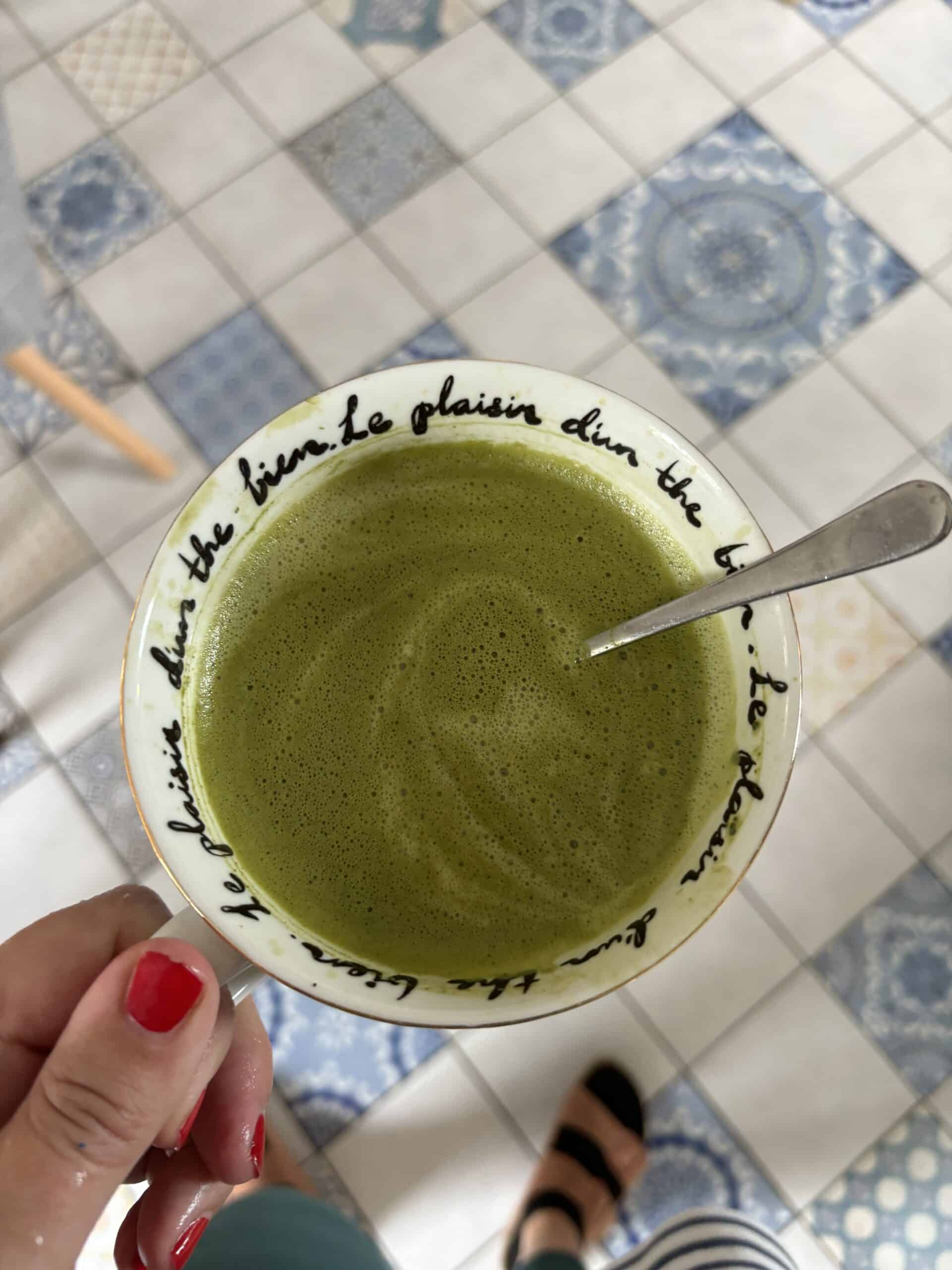 #9 Ich probiere es nochmal mit Matcha! Vielleicht werd ich ja wach.