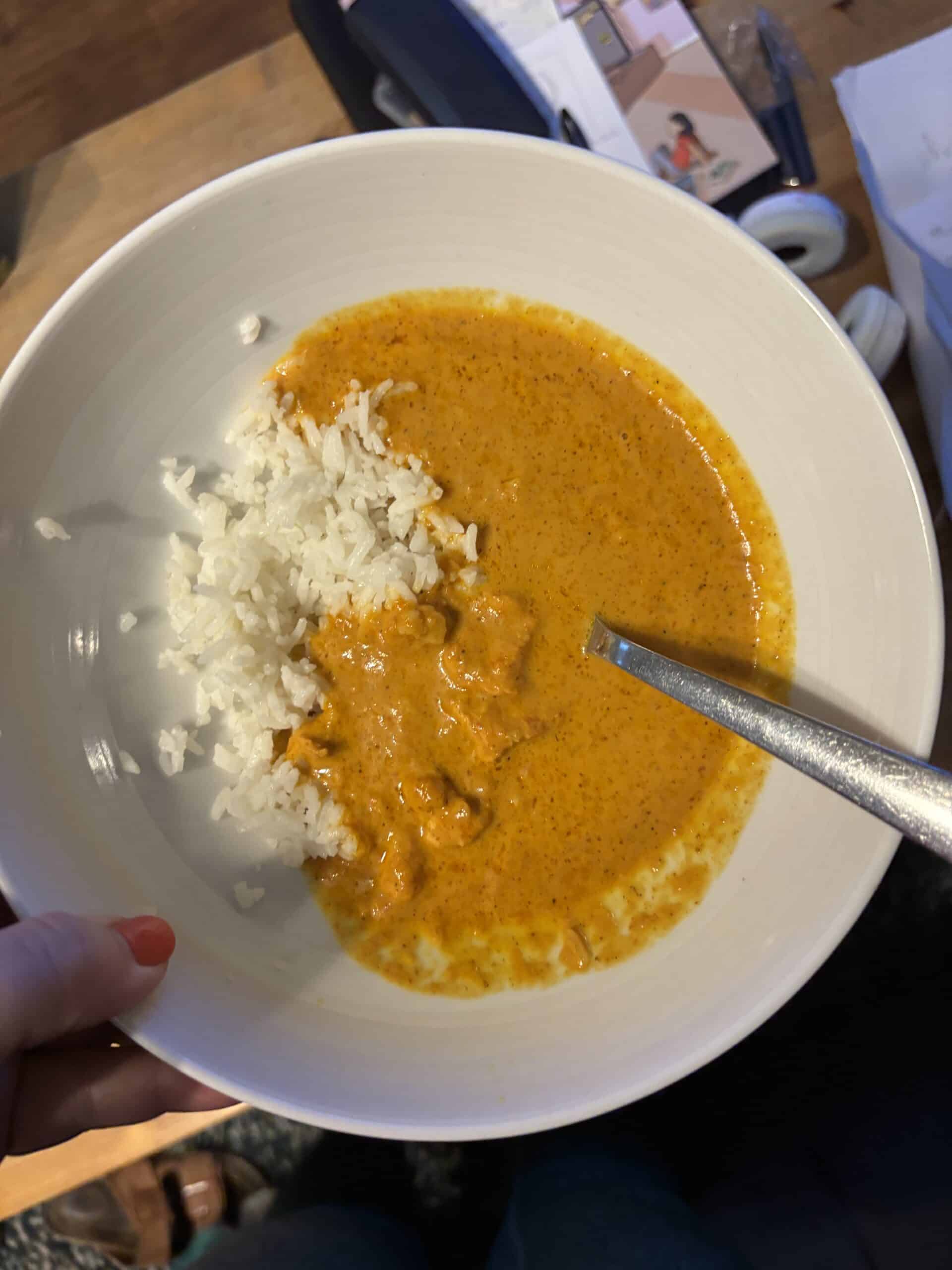 #9 Ich koche Curry mit Hühnchen für alle, das richtige warme Essen.